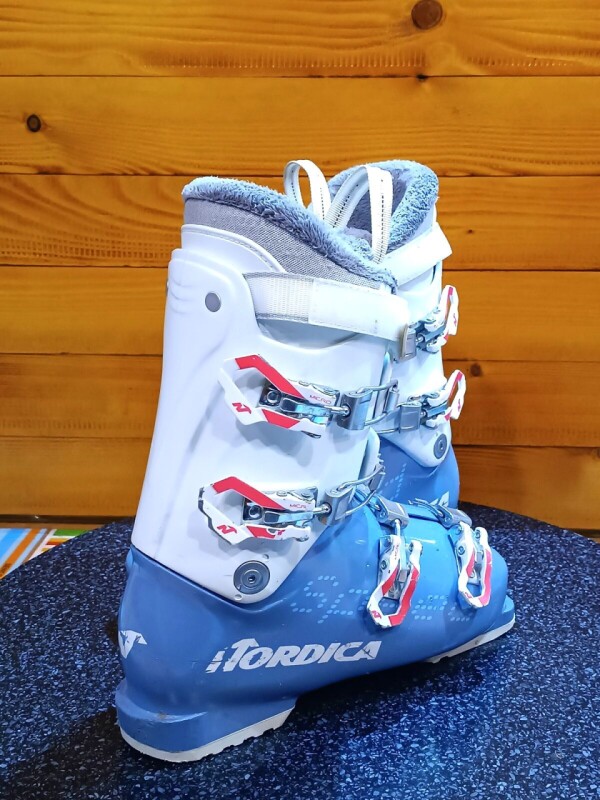 LYŽIARKY NORDICA SPEED MACHINE J4 BLUE 26MP